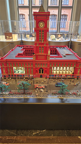 Lego_Rathaus.jpg